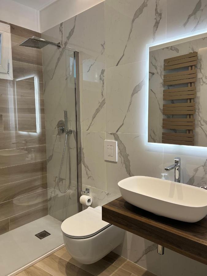 Tulip Luxury Howme Bari Esterno foto
