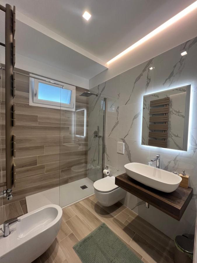 Tulip Luxury Howme Bari Esterno foto